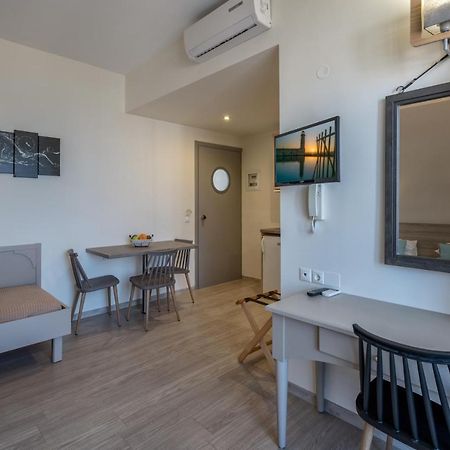 Icarus Suites & Apartments By "Lefkoniko" Rethymnon Exterior foto