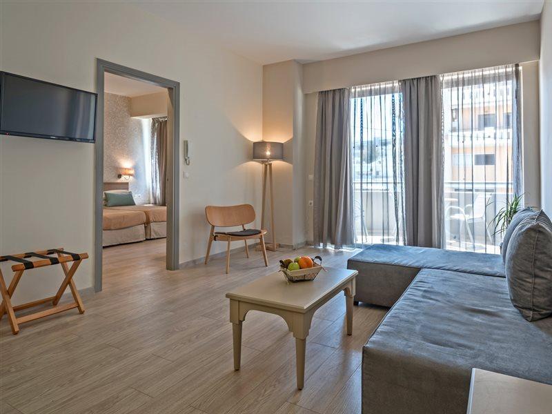 Icarus Suites & Apartments By "Lefkoniko" Rethymnon Exterior foto
