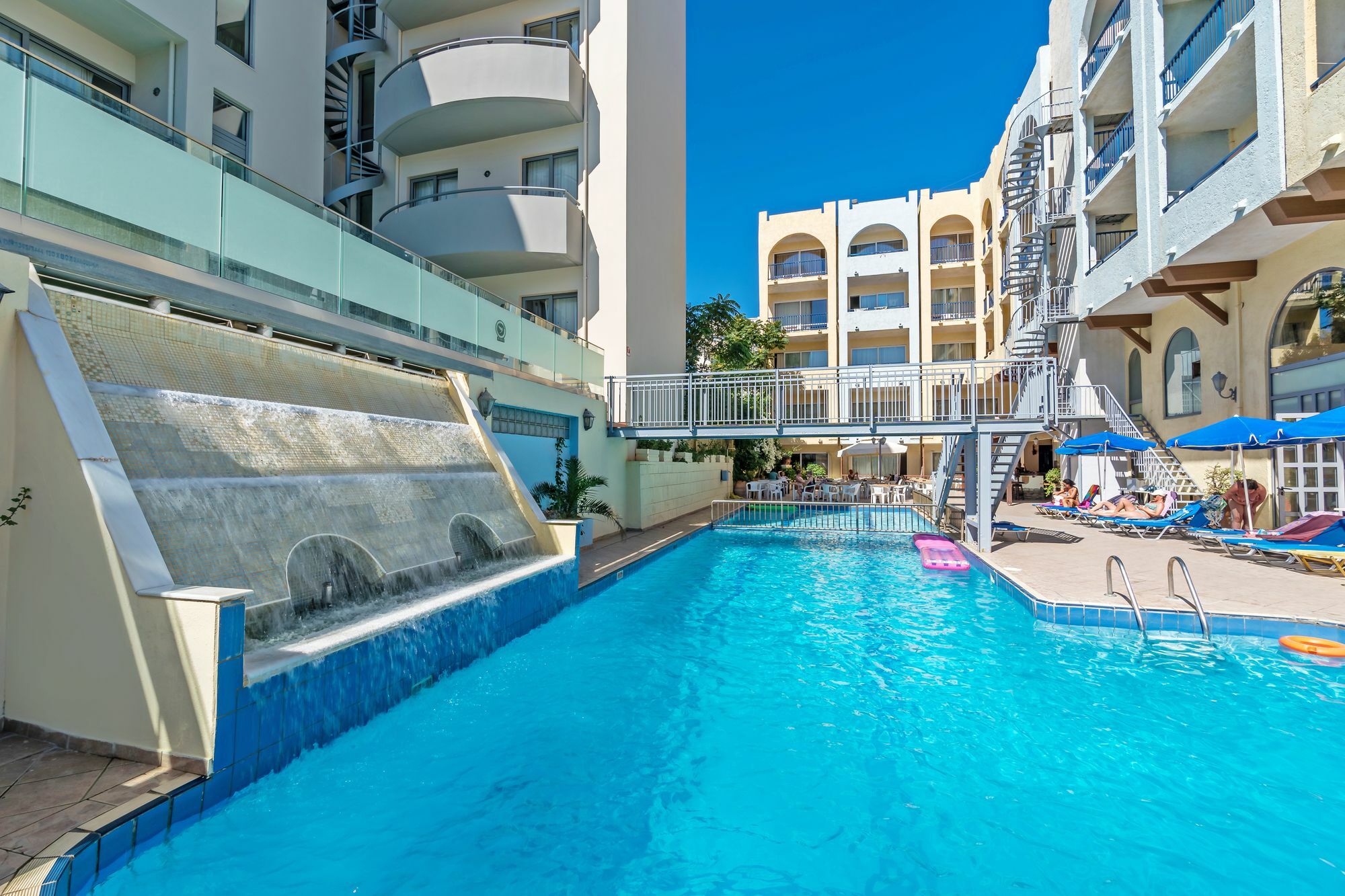 Icarus Suites & Apartments By "Lefkoniko" Rethymnon Exterior foto